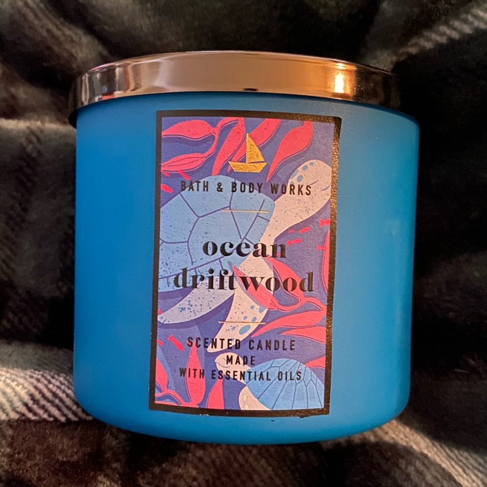 NEW Bath & Body Works Candle